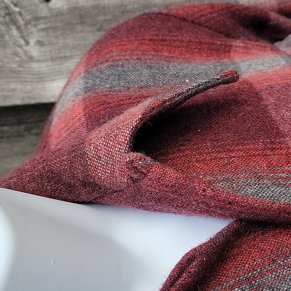 Men's RARE Vintage Wool Blend Flannel Button Down Shirt - Picture 10 of 17